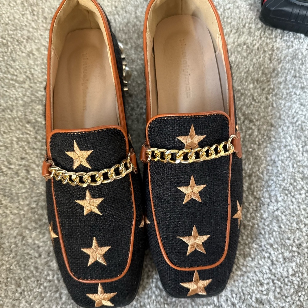 Women's Blue/Black Star Loafers with Gold Chain